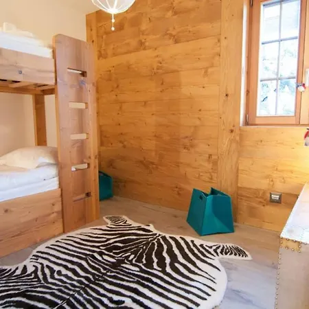 Chalet Riquet - Ski-in/out - Luxe Zermatt