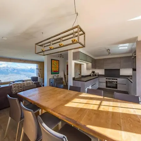 Chalet Riquet - Ski-in/out - Luxe Zermatt