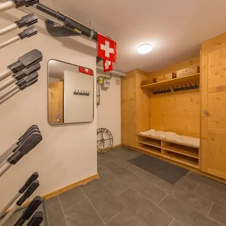 Villa Chalet Riquet - Ski-in/out - Luxe Zermatt