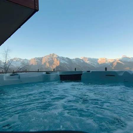 Chalet Riquet - Ski-in/out - Luxe Zermatt